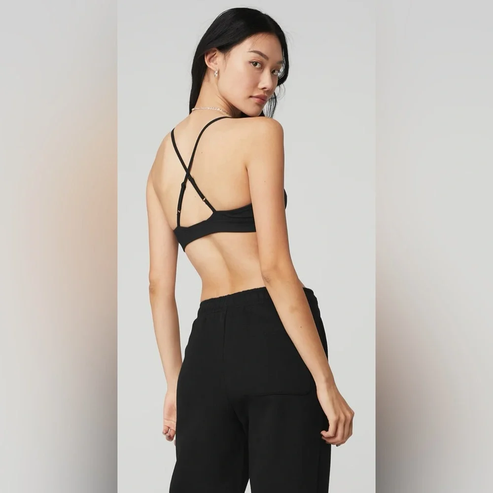 NWT Alo Splendor Bra in Black Adjustable Straps Size M